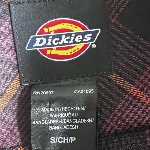 Dickies Womens Bakerhill Oversized Black Plaid Button-Up Shirt Long Sleeve Small - Picture 3 of 15